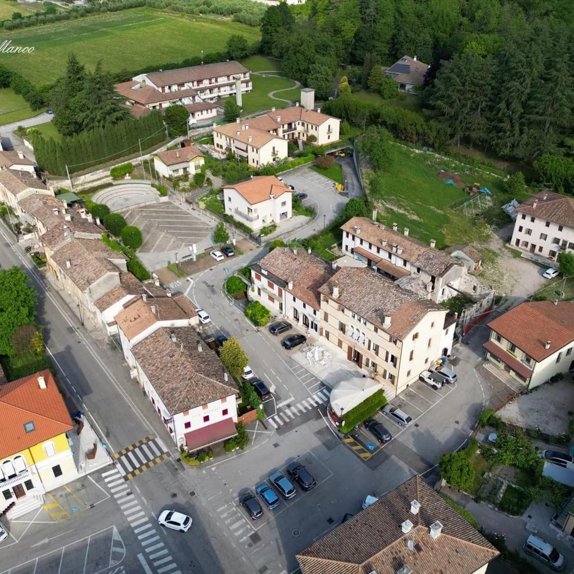 Locanda Alla Posta Cavaso Del Tomba Esterno foto