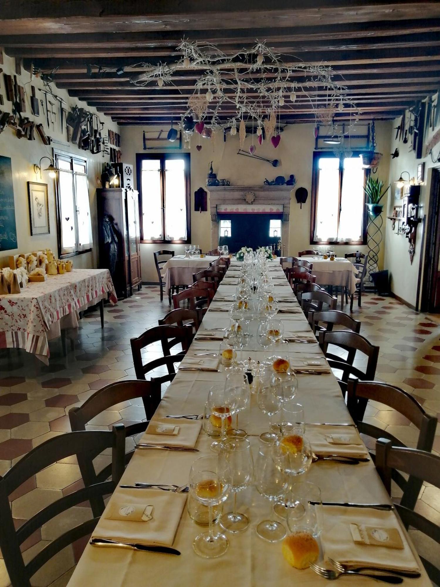 Locanda Alla Posta Cavaso Del Tomba Esterno foto